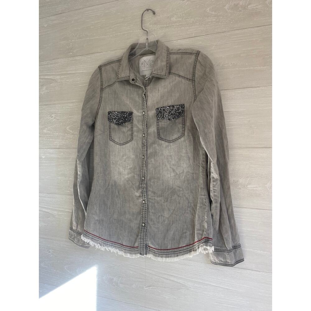 Super Cute Maurice’s Premium Sequin Accented Shirt